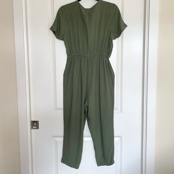Old Navy Women’s Jumpsuit, Linen-Blend, Short Sleeve, Sage Green, SMALL PETITE - Picture 10 of 14